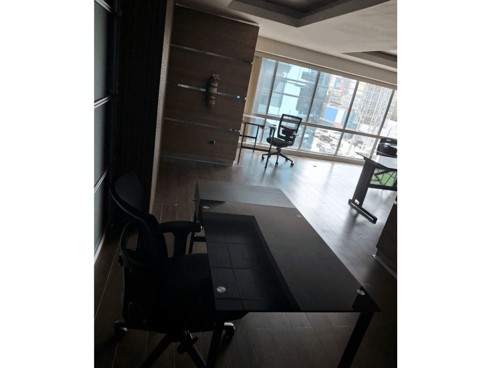 OFICINA EN CALLE 50 FULL AMOBLADA 60M2 SERVICIOS INCLUIDOS — foto 3
