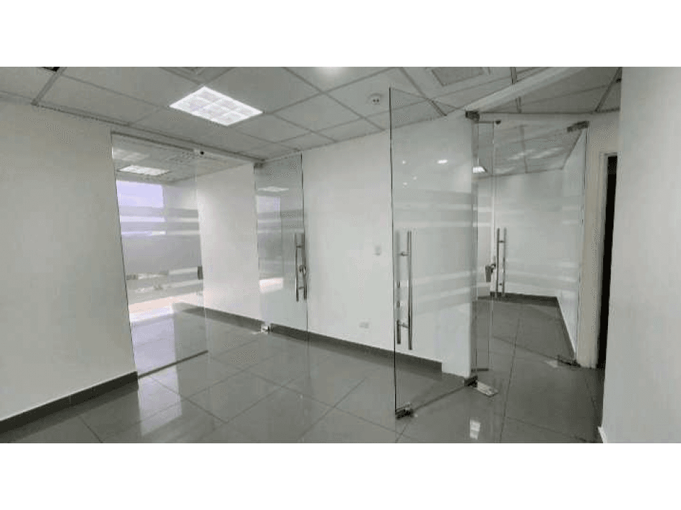 OFICINA EN COSTA DEL ESTE TORRE ASEGURADORA ANCON 135M2 — foto 4