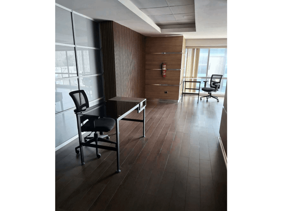 OFICINA EN CALLE 50 FULL AMOBLADA 60M2 SERVICIOS INCLUIDOS — foto 4