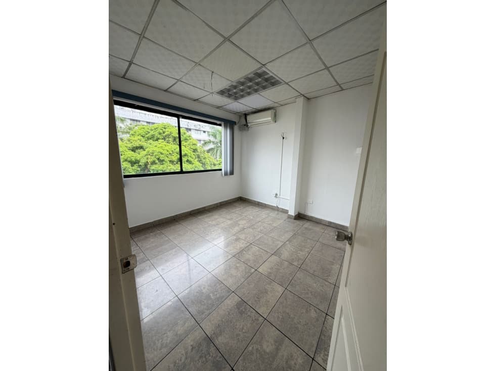 OFICINAS EN PARQUE LEFEVRE EN ALQUILER DESDE 48.M2 — foto 6
