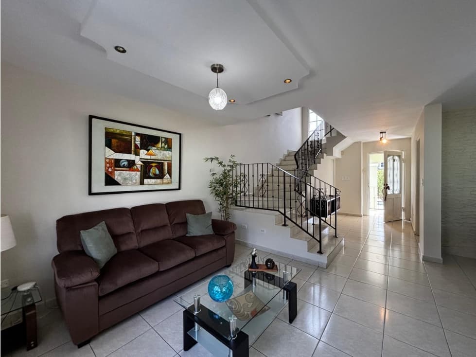 CASA EN VENTA VILLA DE LAS AZORES VILLA LUCRE — foto 3