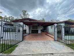 CASA EN VENTA COLINAS BOULEVARD VILLA LUCRE
