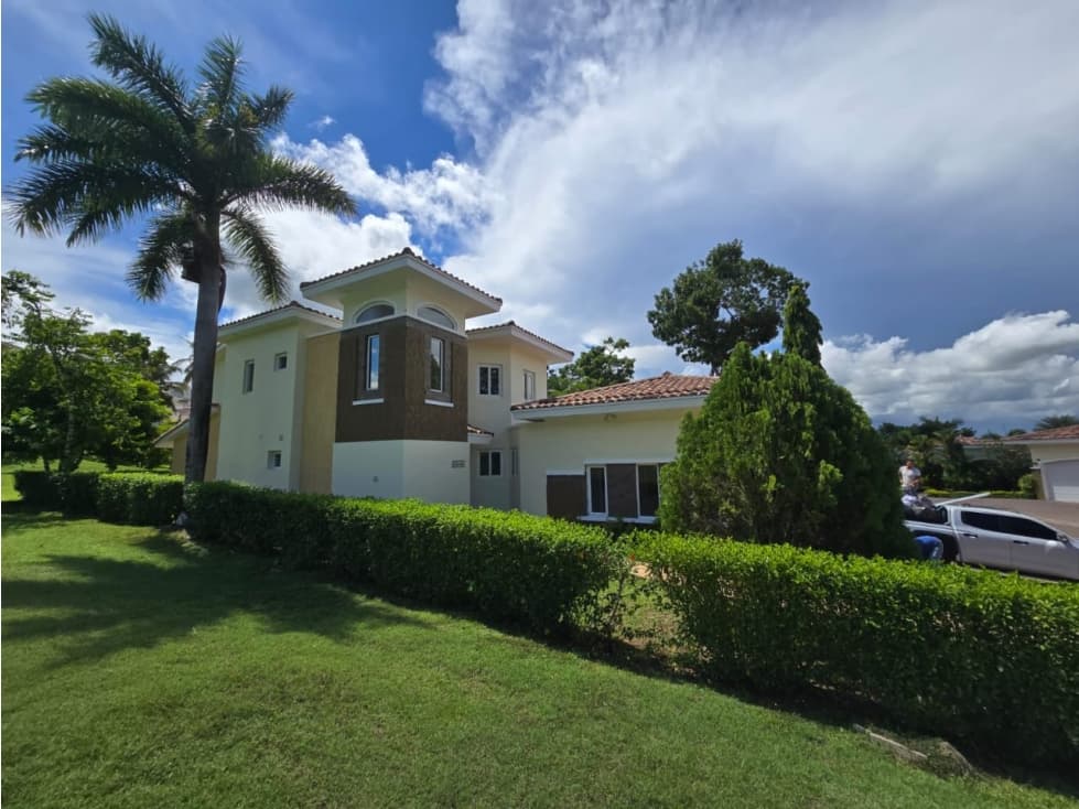 CASA EN VENTA TUCAN COUNTRY CLUB COCOLÍ — foto 3
