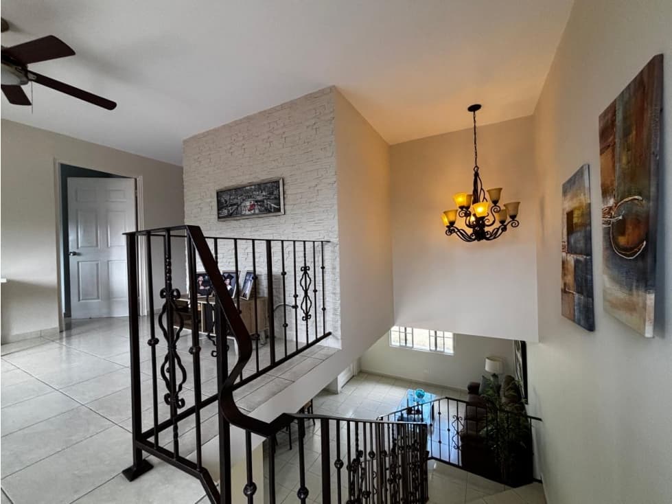 CASA EN VENTA VILLA DE LAS AZORES VILLA LUCRE — foto 6