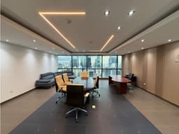 VENDO OFICINA CALLE 50 TOWER BANK
