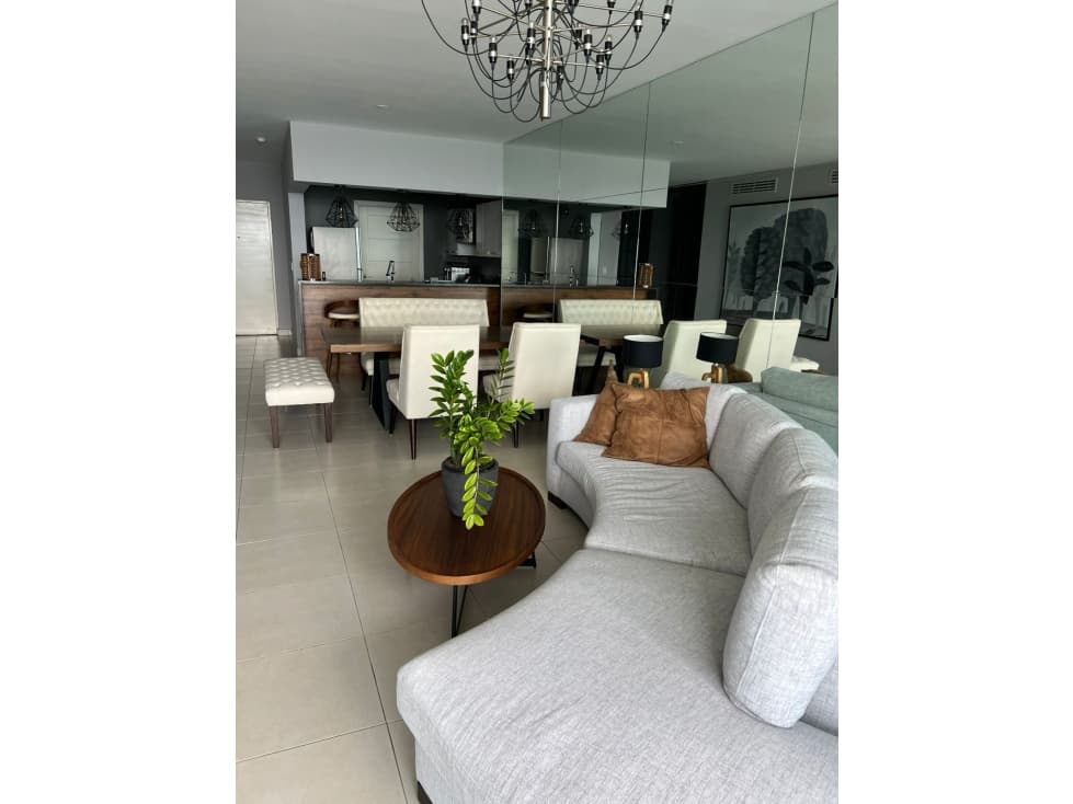 VENDO APARTAMENTO AMOBLADO AVENIDA BALBOA WATERS ON THE BAY — foto 1