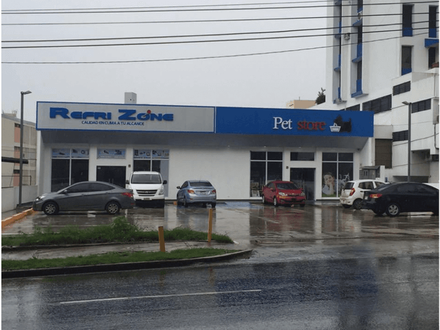 Venta de Terreno con Locales comerciales en El Carmen 918m2 RM3-C2