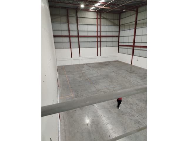 Bodega a nivel de piso en alquiler - Vía Tocumen - 607m2