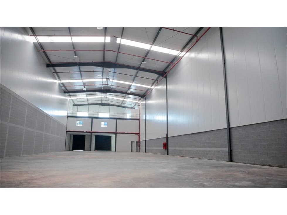 Bodegas Industriales Dos Caminos en venta, Tocumen Mañanitas — foto 3