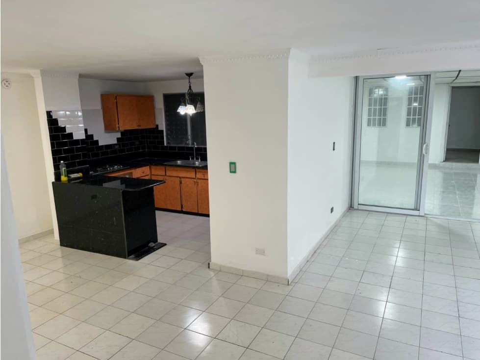 Alquiler de casa en Chanis, 290m2 — foto 3