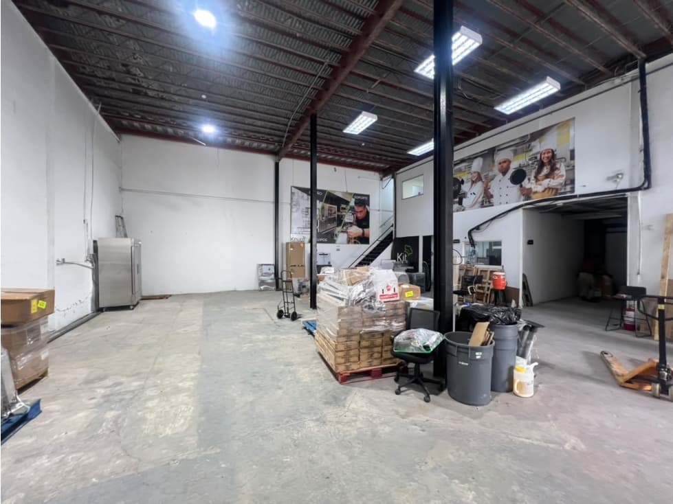 Alquiler de bodega en Costa del este | 800 m2 — foto 4