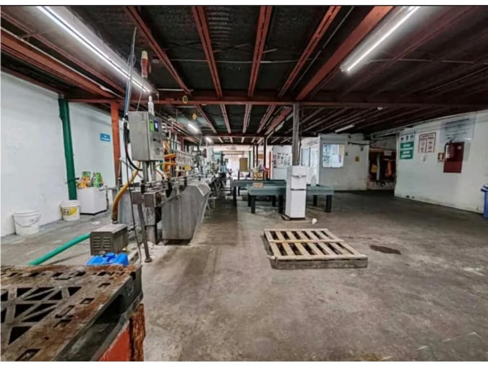 Galera Comercial / Industrial en Venta Orillac, Betania — foto 5