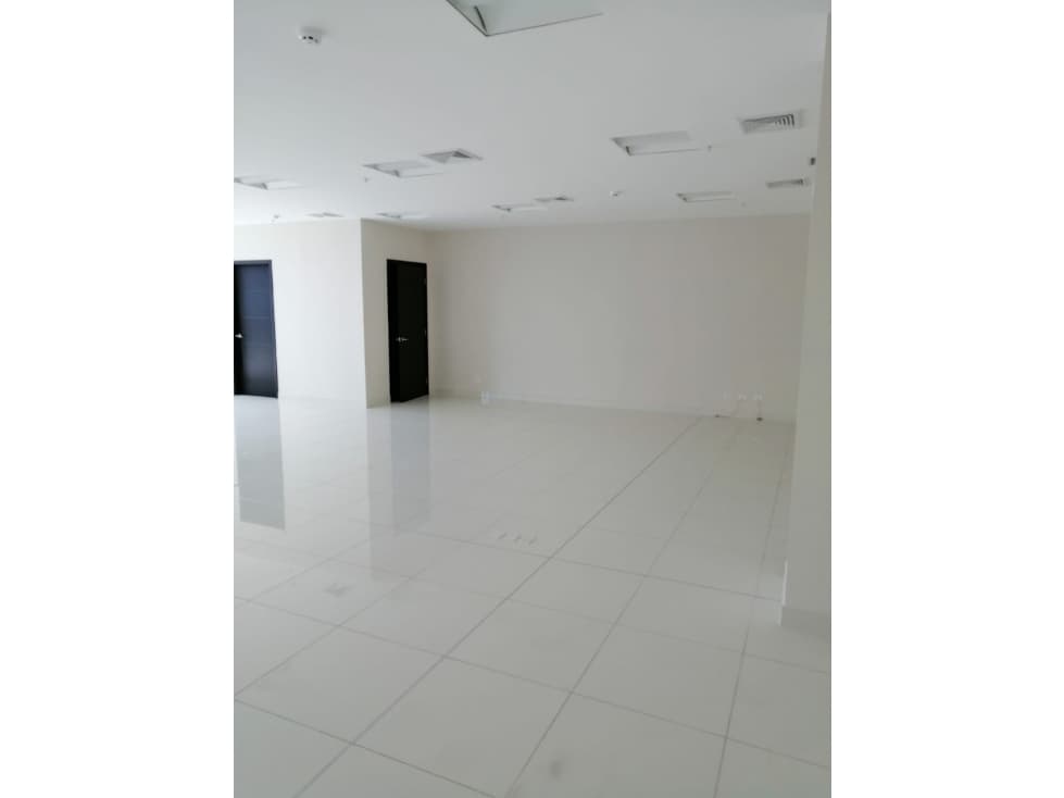 Oficina en alquiler Boulevard del Este, Vía Principal, Costa del Este — foto 2