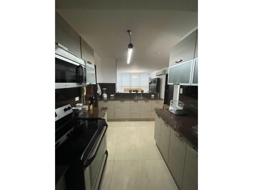 venta de apartamento en Ave. Balboa — foto 2
