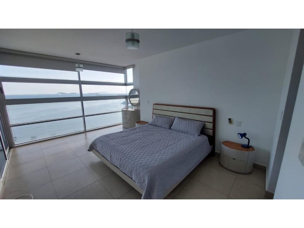 Se alquila apartamento en Avenida Balboa — foto 5