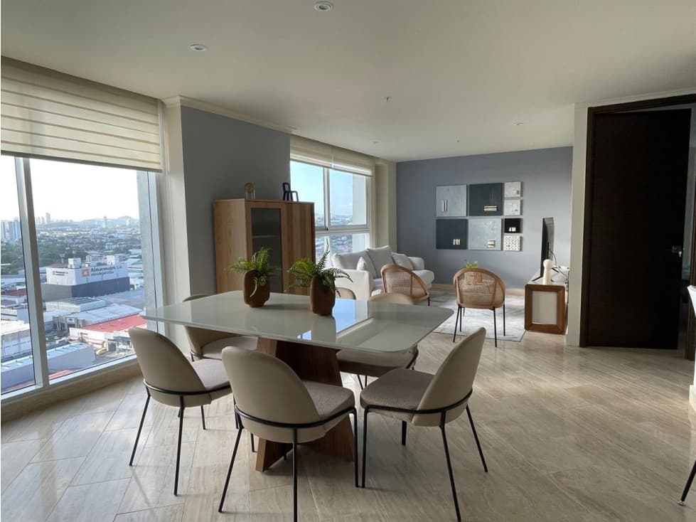 Se alquila apartamento en Costa del Este — foto 1