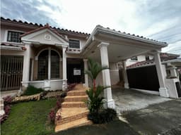 CORONA GARDENS - 224M2 - BETANIA - K.A