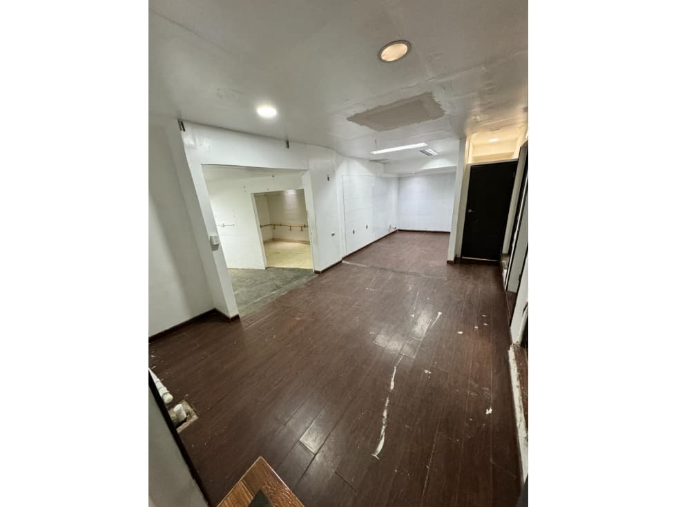 Casa para uso Comercial 320 mts en alquiler San Francisco — foto 1
