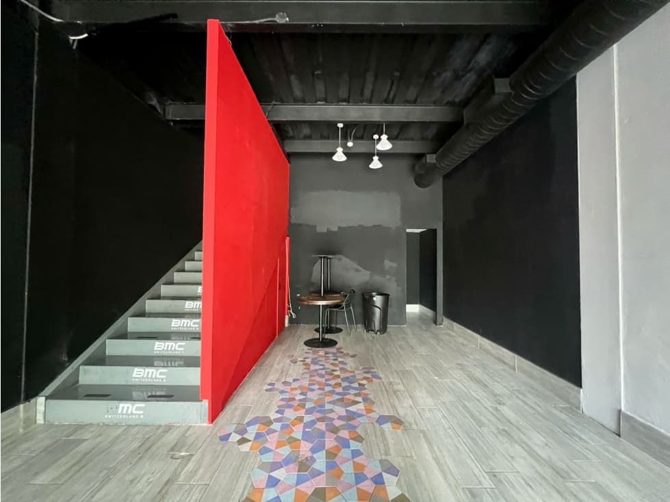 LOCAL EN SAN FRANCISCO - PLANTA BAJA — foto 2