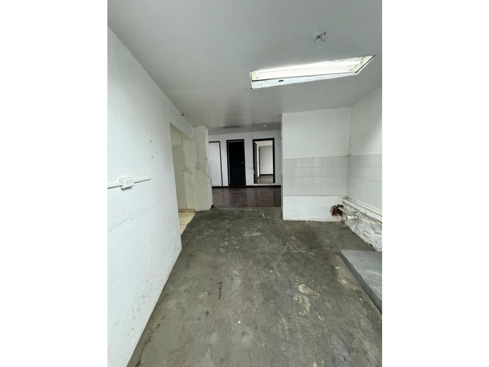 Casa para uso Comercial 320 mts en alquiler San Francisco — foto 3
