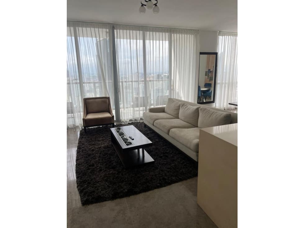 VENDO APARTAMENTO AMOBLADO EN AVENIDA BALBOA PH YOO (10) — foto 1