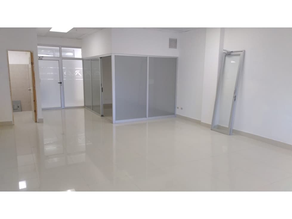 ALQUILER DE OFICINA EN EL CARMEN (8) — foto 1