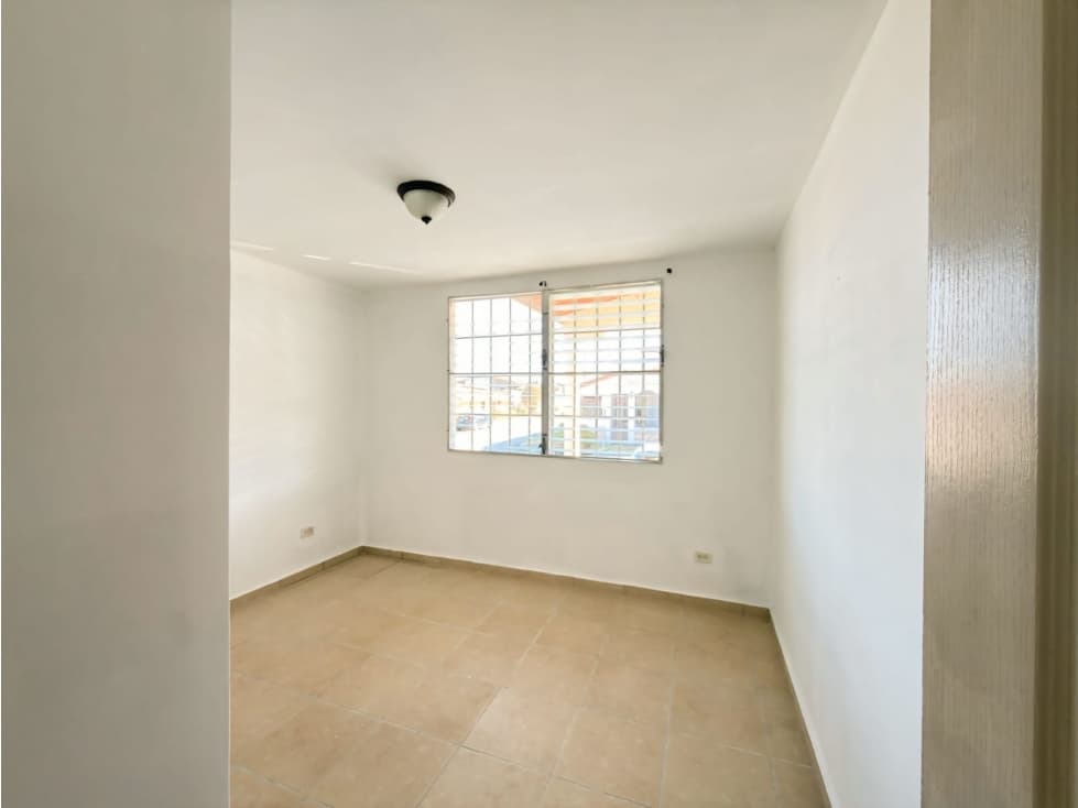 VENTA CASA EN ESQUINA EN BRISAS DEL GOLF (11) — foto 6
