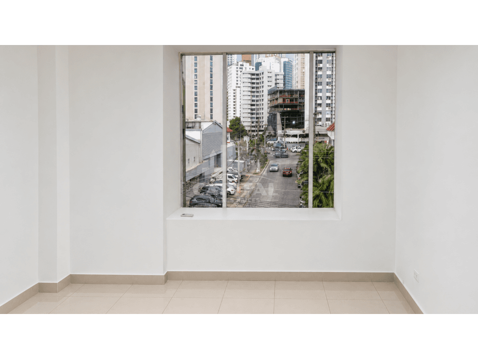 SE ALQUILA OFICINA - EN MARBELLA — foto 5