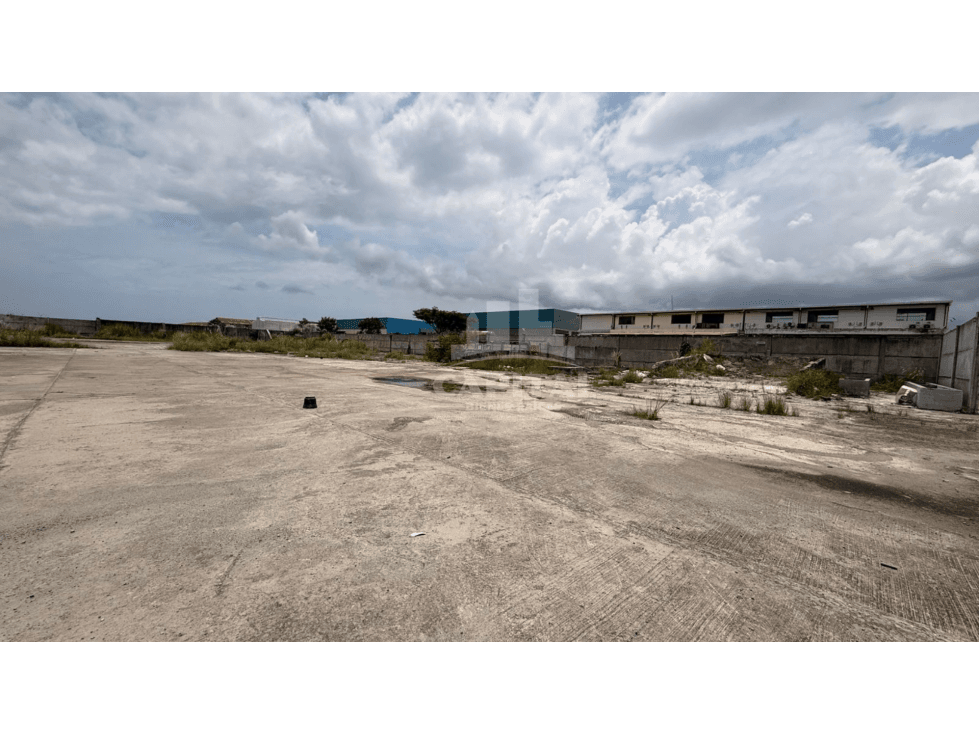 SE ALQUILA TERRENO COMERCIAL VÍA PARAMERICANA — foto 6
