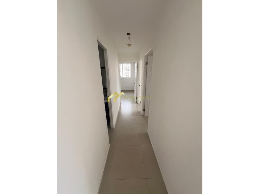 VENTA DE APARTAMENTO EN PH TORRES DE TOSCANA CONDADO DEL REY — foto 2