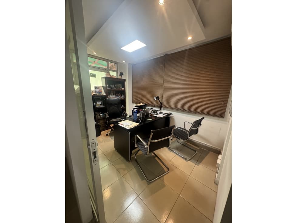 SE VENDE EDIFICIO COMERCIAL EN EL CARMEN — foto 4