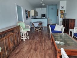 ALQUILER PH EN AVE. BALBOA | CON IMPRESIONANTE VISTA AL MAR