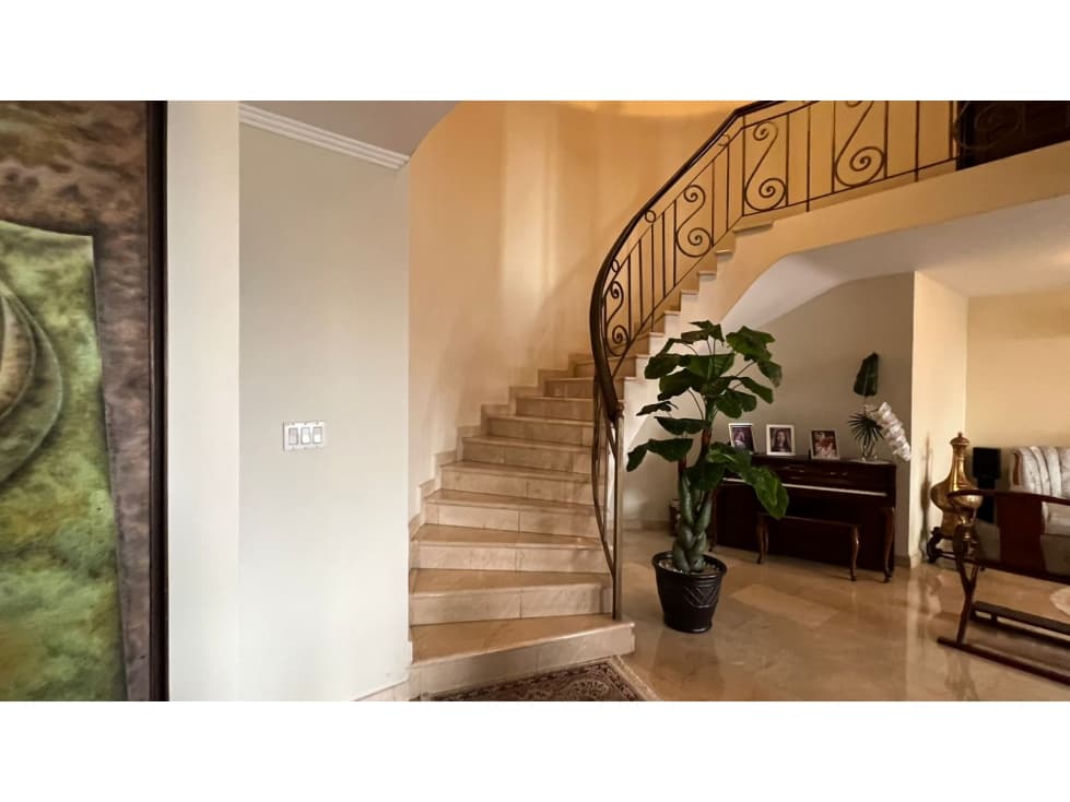 ¡VENDO AMPLIO Y ELEGANTE PENTHOUSE REMODELADO! — foto 5