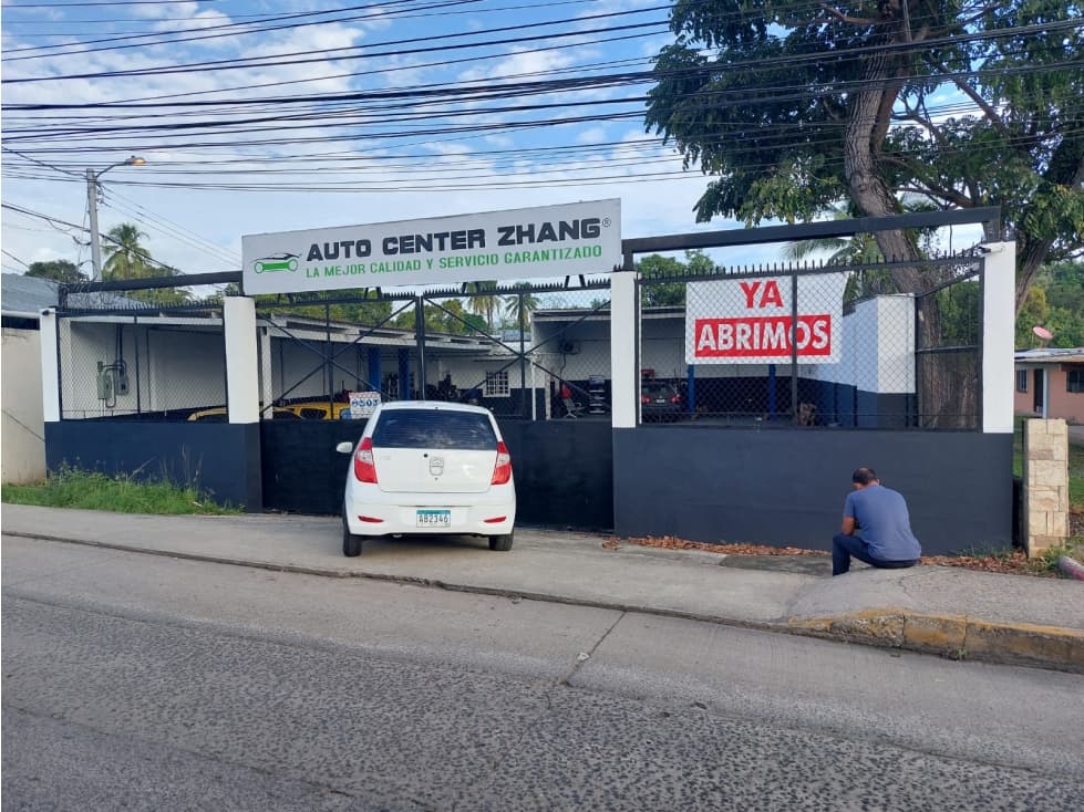 VENTA DE LOCAL COMERCIAL EN LA CIUDAD DE PANAMÁ — foto 1