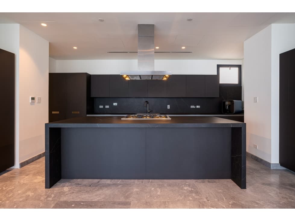 Unique opportunity to own this Penthouse at P.H. Upper East Tower — foto 4