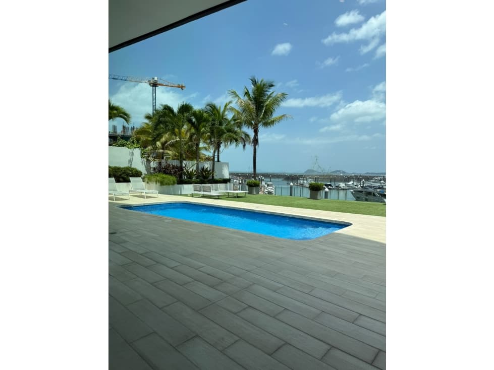SE ALQUILA APARTAMENTO EN OCEAN REEF WATERFRONT 8 — foto 1