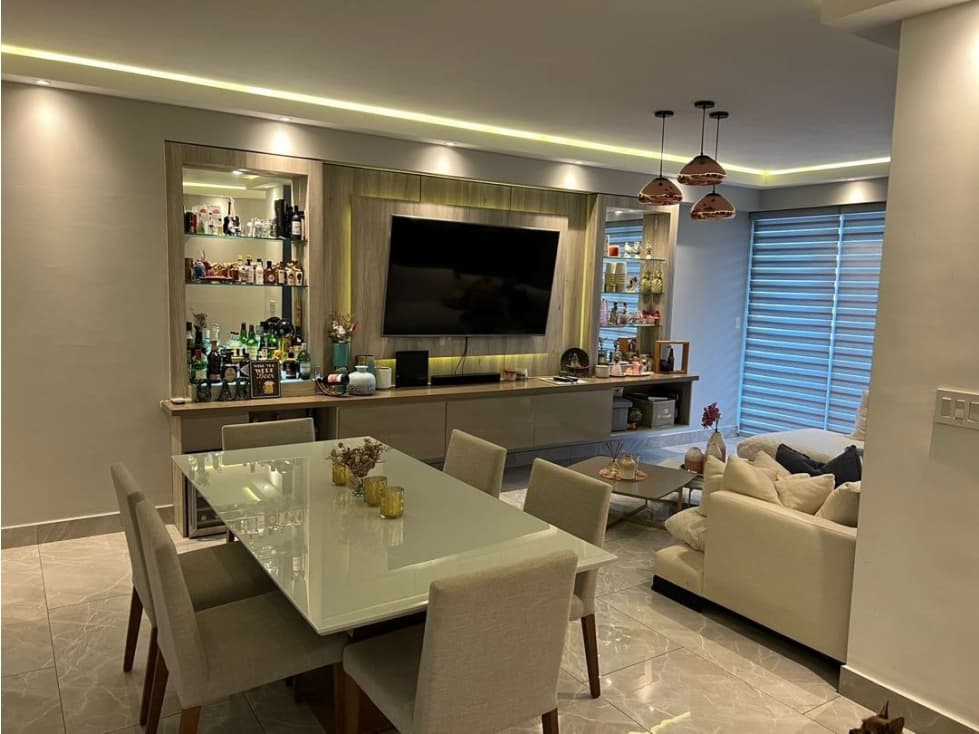 Vendo amplio apartamento en Premiun Tower — foto 2