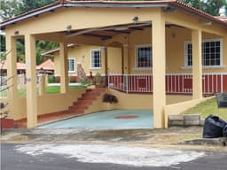 Se vende casa en Las Villas de Arraiján Las Palmeras 656 m2 JS