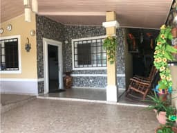Venta Casa en Praderas de San Lorenzo, La Cabima, Las Cumbres