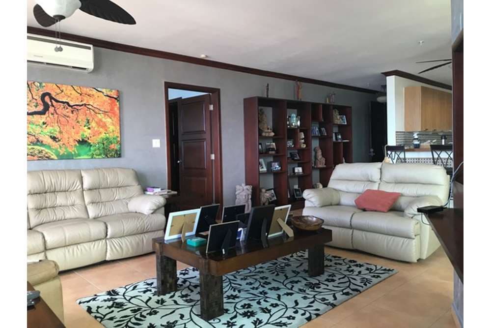 CORONADO GOLF COURSE CONDO WITH SPECIAL DESIGN WORK — foto 5