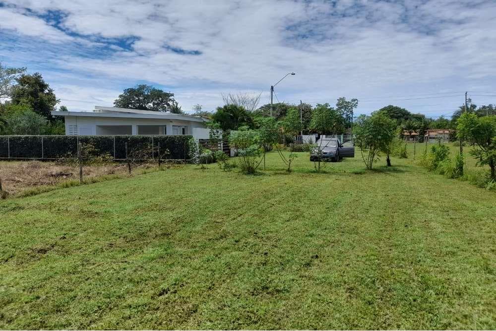 Ready to Build Land in Nueva Gorgona!! — foto 2