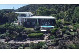 Hermosa casa en la isla de Taboga con una impresionante vista a la ent