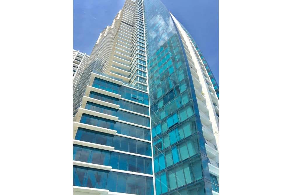 VENDO hermoso apartamento en Ph Grand Tower, Punta Pacífica — foto 1