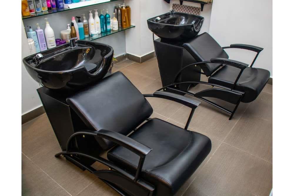 SE VENDE NEGOCIO, Salón de Belleza con Fondos de Comercio — foto 4