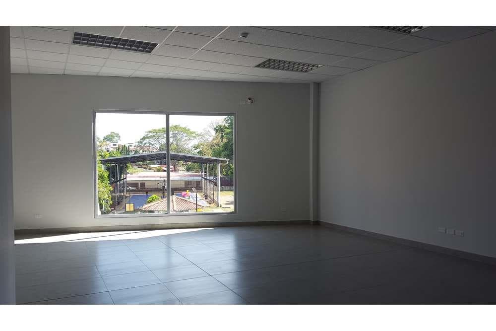 Oficina de 55.50 m2 ubicada en El Dorado — foto 1