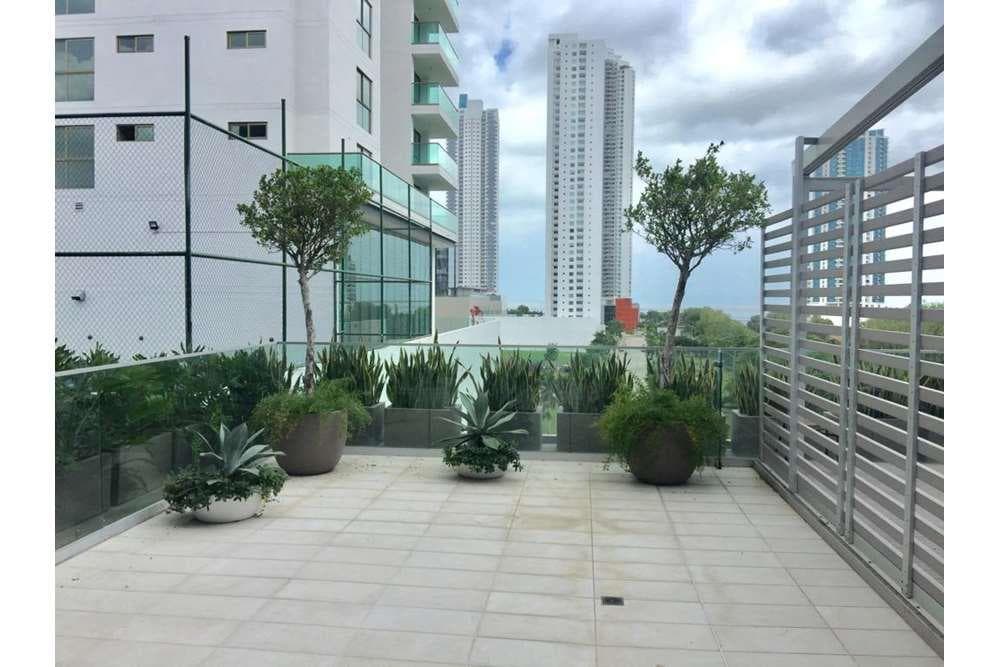 BOULEVARD DEL  ESTE - Oficina en alquiler de 121 mts2 con terraza — foto 4