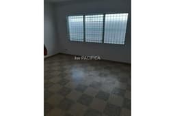 PRECIO REBAJADO! CASA COMERCIAL en Alquiler, 6 rec. San Francisco.