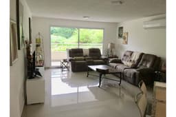 Alquilo Apartamento Amoblado en Altamira Gardens