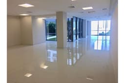 Boulevard del Esta - Alquilo Oficina de 160 mts2, lista para ocupar!