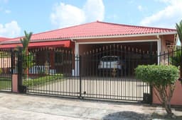 Beautiful Home in a Gated Community, West of Panama City, close to th